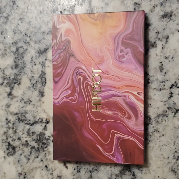 Hipdot Zion Eyeshadow Pallette - Picture 3 of 3